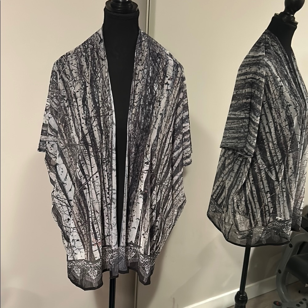Black and White Birch Tree Print Kimono